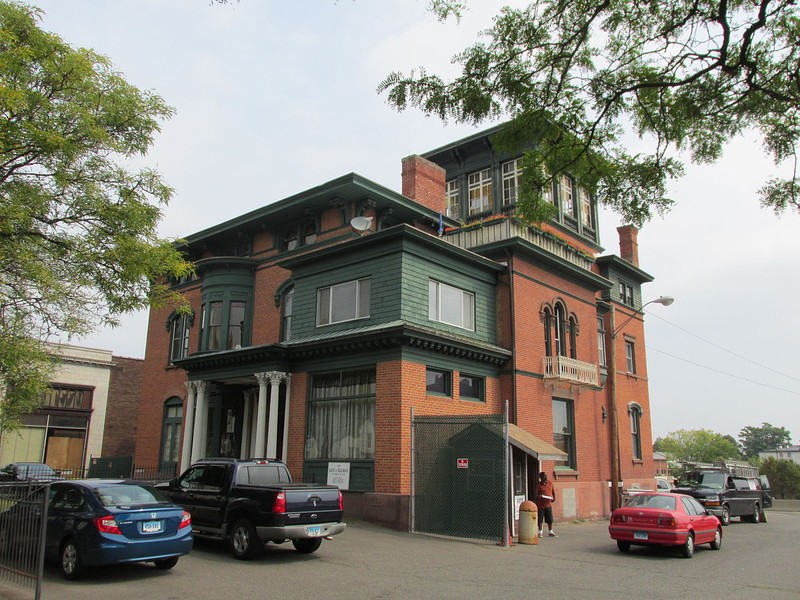 Lucius Barbour Mansion