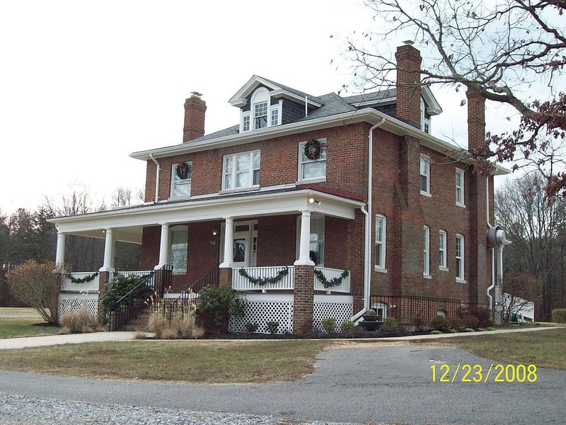 This was the home of the principal and is the only building that remains from the early period when the institution was known as Maryland Normal and Industrial School at Bowie. Image by Pubdog on Wikimedia Commons (released into public domain).