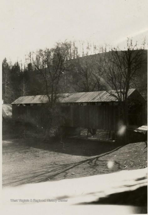 Ca. 1940 image of the bridge