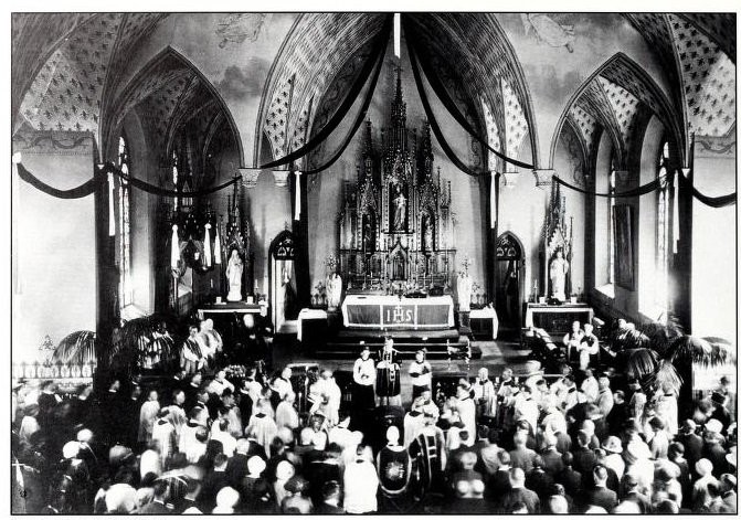 Interior of the Basilica during the funeral mass of Abbot Leo Haid, 1924. Source: Fr. Paschal Baumstein, Blessings in the Years to Come (1997).