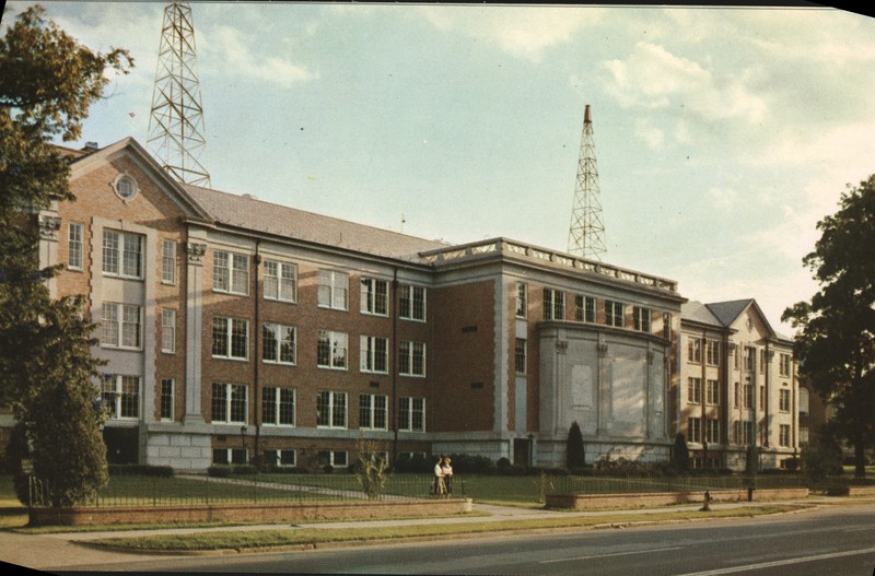 Postcard of the Science Building, north side, in 1960.