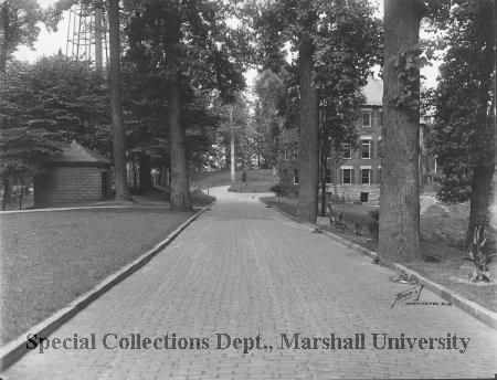 Driveway of the hospital, 1916