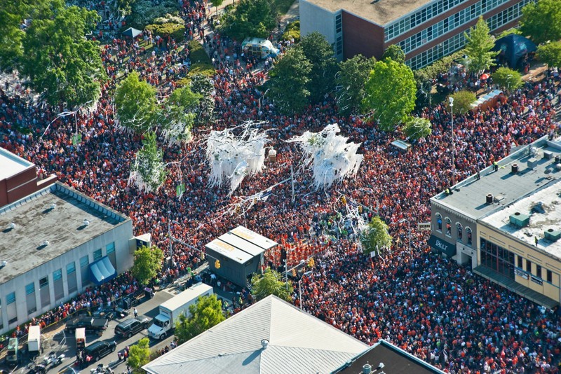 This is Toomer's Corner after an Auburn win.