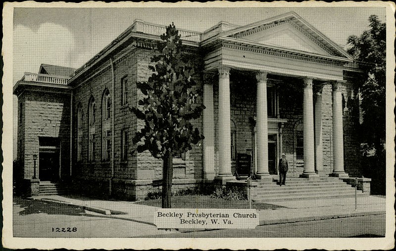 The new sanctuary shortly after its construction in the 1920s. The exterior has remained practically the same since it was built. Image obtained from Wikimedia. 