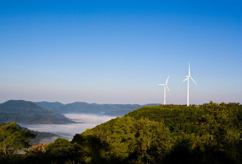 TVA wind turbines on Buffalo Mountain in eastern Tennessee