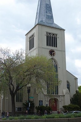 The contemporary facade of First Parish Cambridge