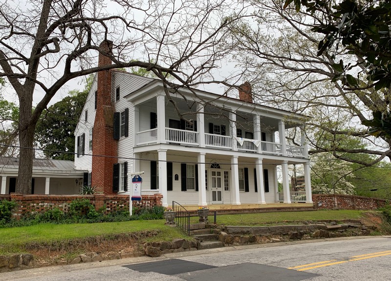 Cool Spring Tavern Exterior