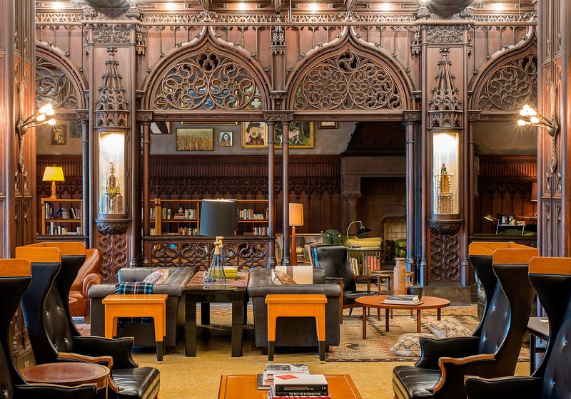 Chicago Athletic Association Hotel interior