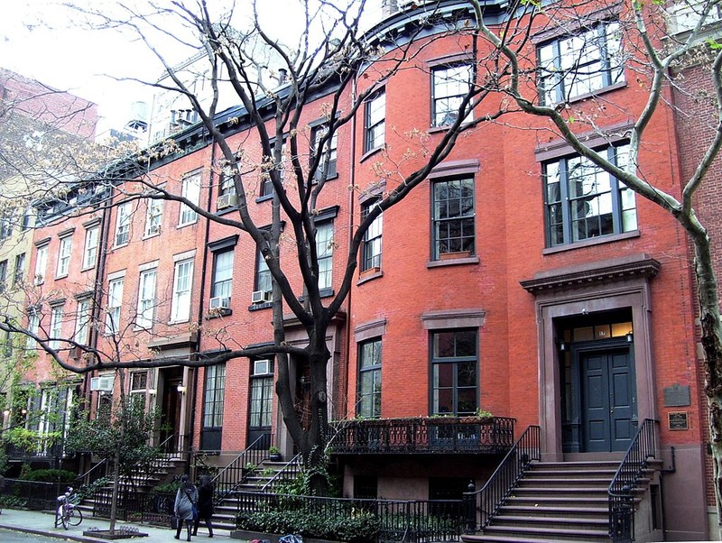 At this location, Sanger operated the Birth Control Research Bureau from 1930 to 1973. These row homes were built in 1847 and in 1993, Bill Clinton approved a measure making #17 a National Historical Landmark