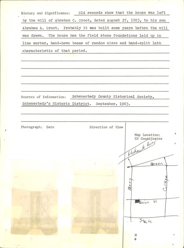 Text, Parallel, Rectangle, Paper