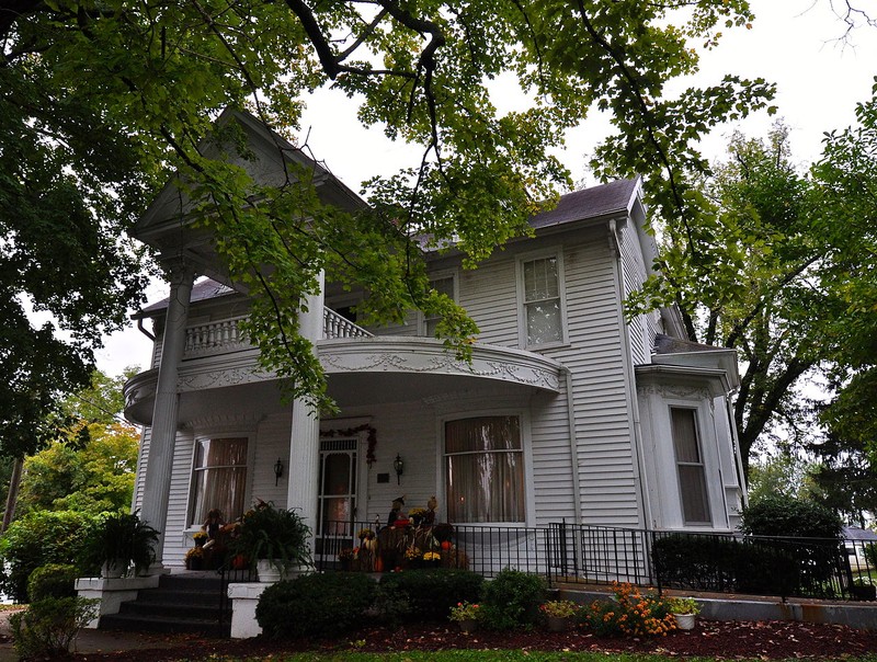 The Margaret Harwell Art Museum opened in 1979 in this historic home.