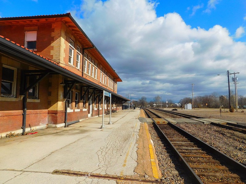 Poplar Bluff station was built in 1910 and operates as an Amtrak station today.