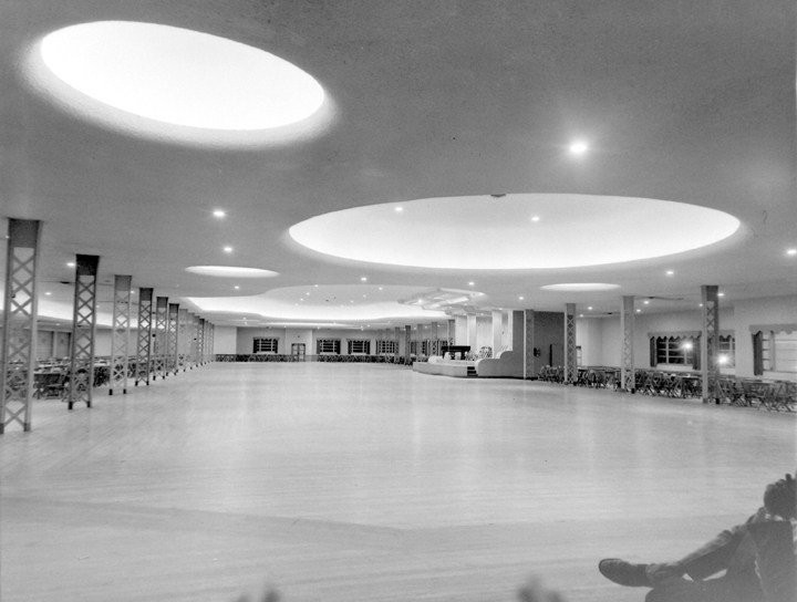 The Grand Ballroom was remodeled in the 1950s to include a dropped ceiling and indirect lighting.