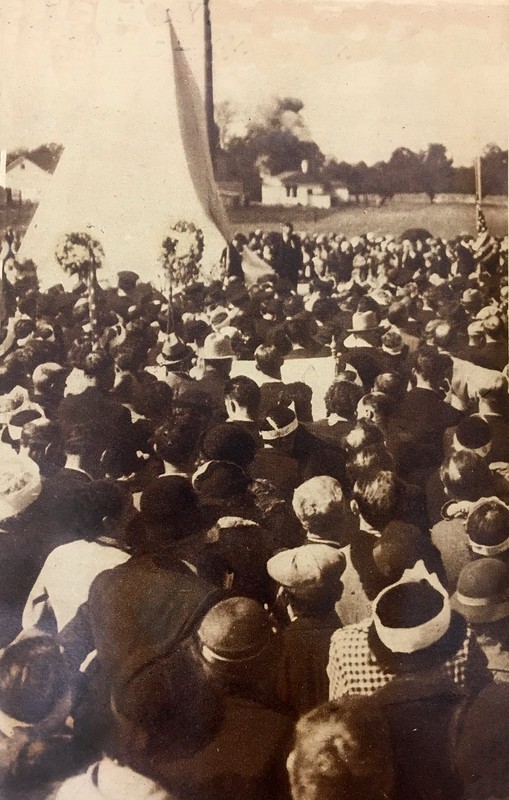 Monument dedication: Another image of the crowd anticipating the unveiling of the Mother Jones Monument October 1936. 