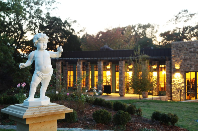 Studio Pavilion, exterior