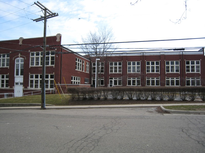 Rochester High School, 1916/1920 building, west elevation, 2011