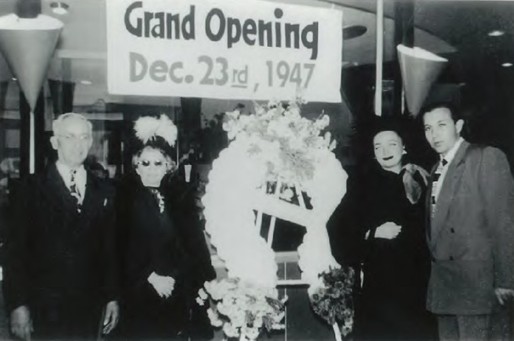 This is a picture of the Grand Opening of Mel's Drive In in December 1947 