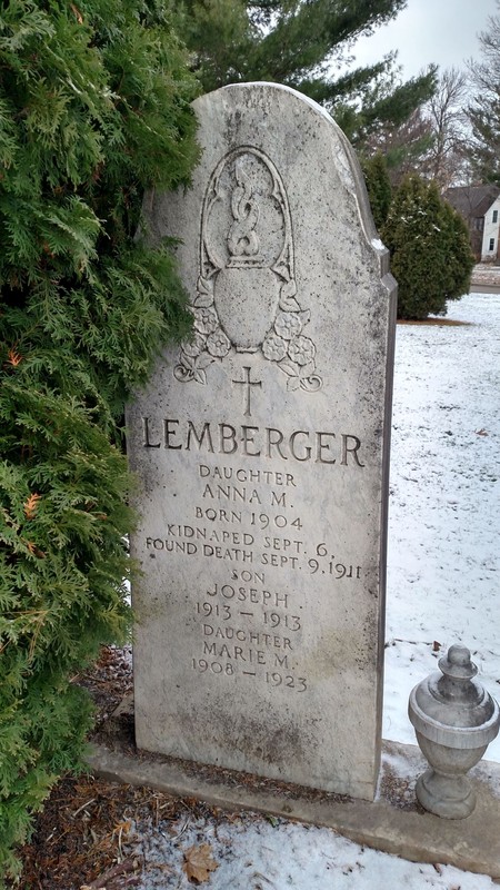 Gravesite of the Lemberger children. Annie, the earliest of those buried here, was kidnapped and murdered in 1911, at the age of 7. Her murder sparked years of speculation and controversy in Wisconsin newspapers. Photo by Peter Wagner