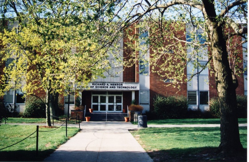 Front of Devilbiss Hall when it still housed the Richard A. Henson School of Science and Technology