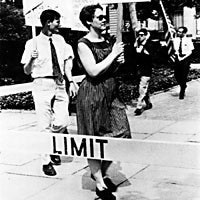 Barbara Gittings picketing outside the White House by Kay Tobin Lahusen, New York Public Library Manuscripts and Archives Division (reproduced under Fair Use)