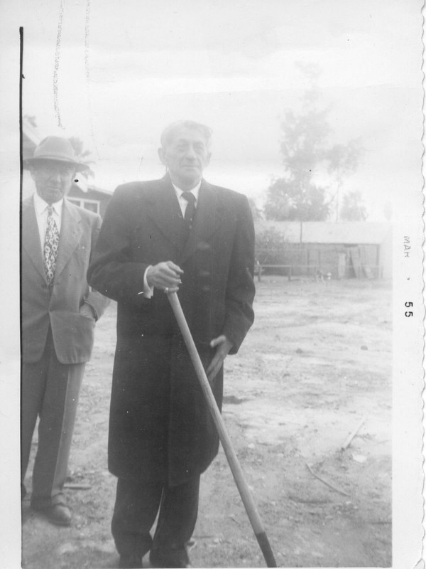 Rabbi Abraham Lincoln Krohn at Beth Hebrew Ground Breaking. (AZ Jewish Historical Society)