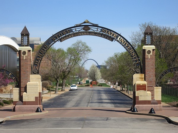 Main Gate to Campus 