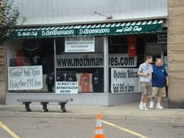 A picture of the front of the Mothman Museum and gift shop, located in Point Pleasant, West Virginia.