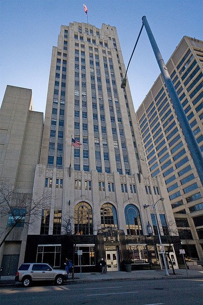 Some scenes from  "The Old Man & the Gun" starring Robert Redford were shot at the Liberty Tower in 2017. Photo by Greg Hume.