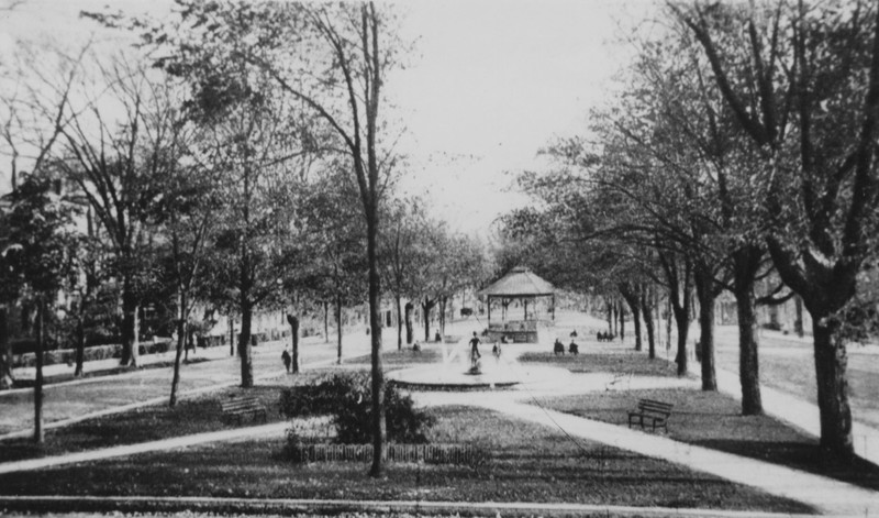 Upper Common after installation of fountain and bandstand