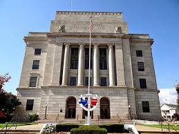 Front angle of the Texarkana Post Office 