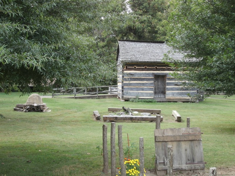 Replica of the cabin that Davy Crockett was born and raised in.  (photo by Steven Hart)