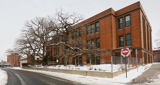 The building was designed by Minnesota architect Clarence H. Johnston, Sr. 