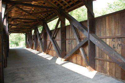 Interior of the bridge. Note the Long trusses on the sides