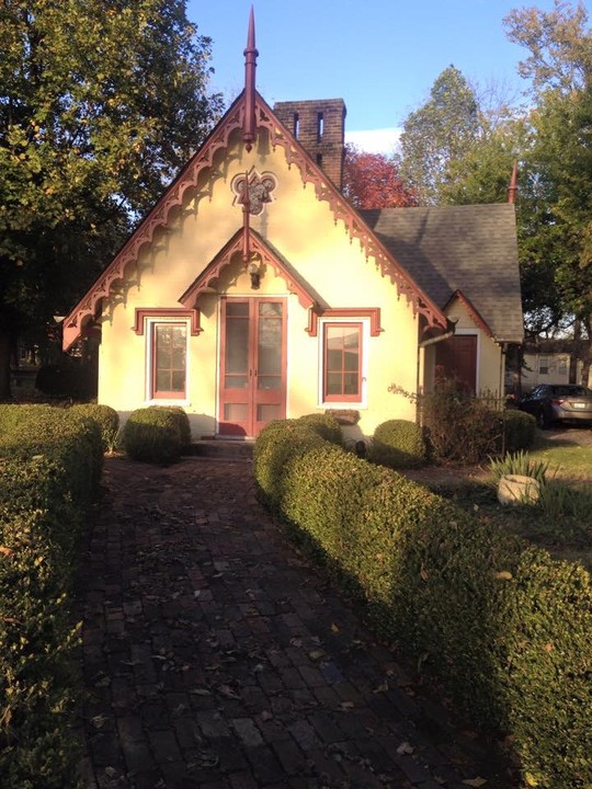 Nice Photo of The Chapel House with the Sun