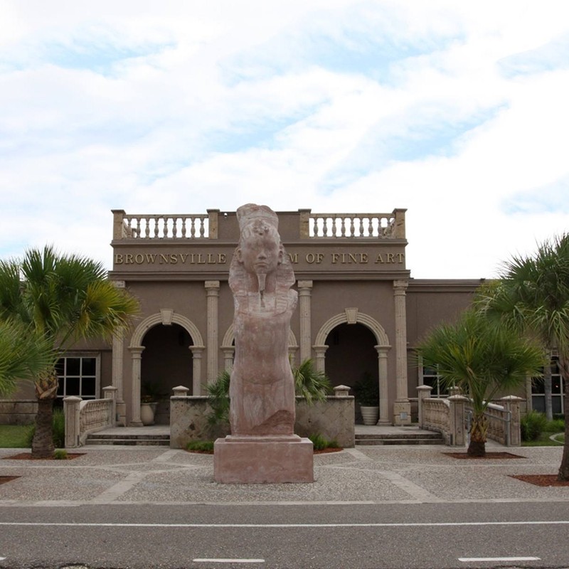 The Brownsville Museum of Fine Art was founded in 1935 and presents modern and contemporary art.