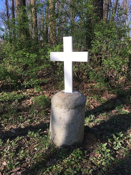 This is the white cement cross put up by the Saxonburg Women's Club to replace the rotting cross that was originally placed by Father O'Callahan. 