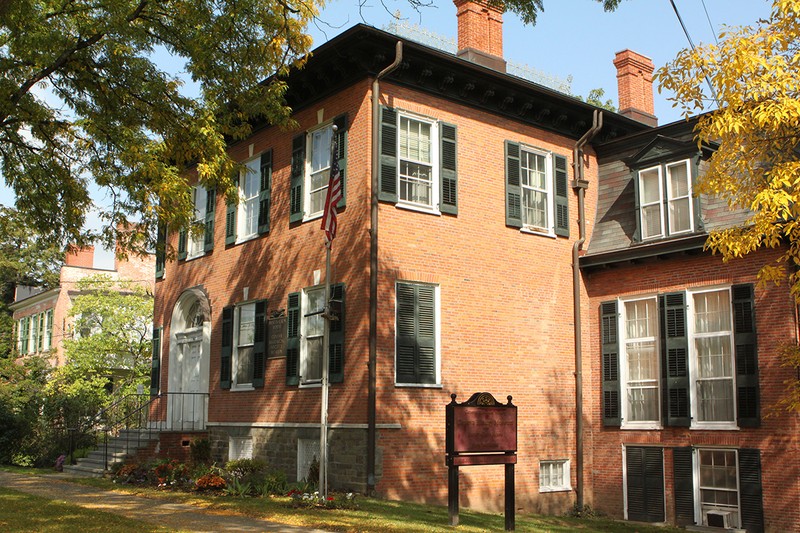 The Geneva History Museum is dedicated to preserving and promoting the history of Geneva and the surrounding region. It is located in the historic Prouty-Chew House, which was built around 1829.