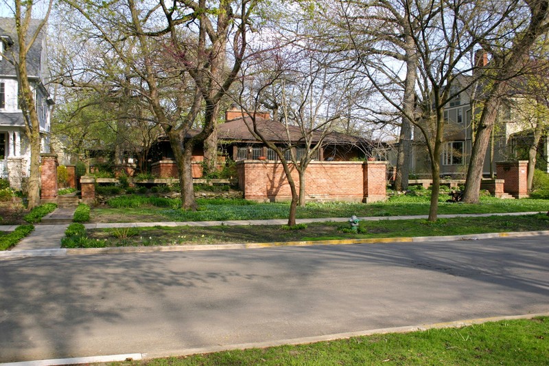 Facade of Edwin H. Cheney House