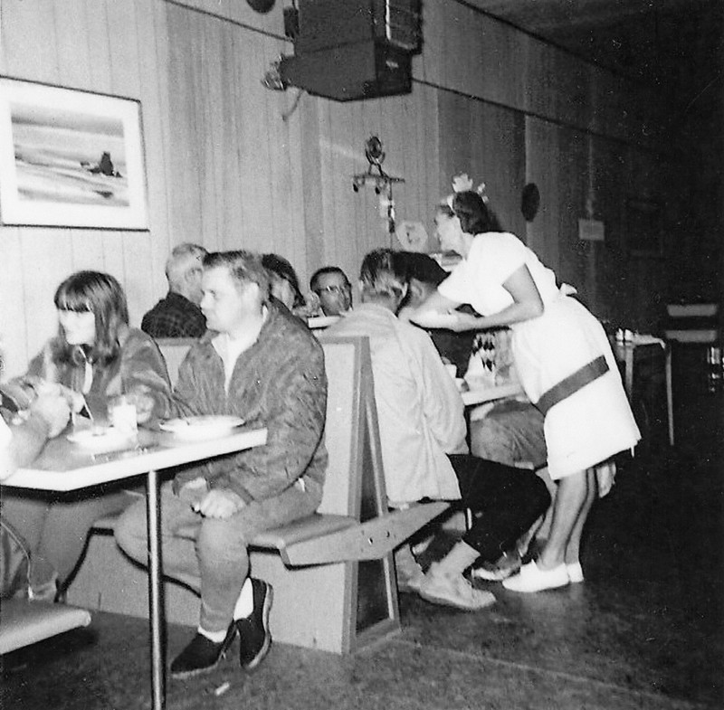 Hairstyle, Furniture, Table, Black-and-white