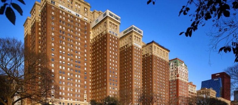 Once the largest hotel in the world, the Chicago Hilton opened in 1927 as the Stevens Hotel. 