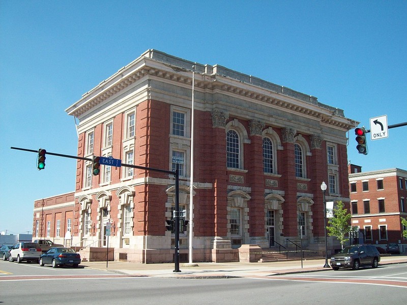 The former United States Post Office was built in 1904. 