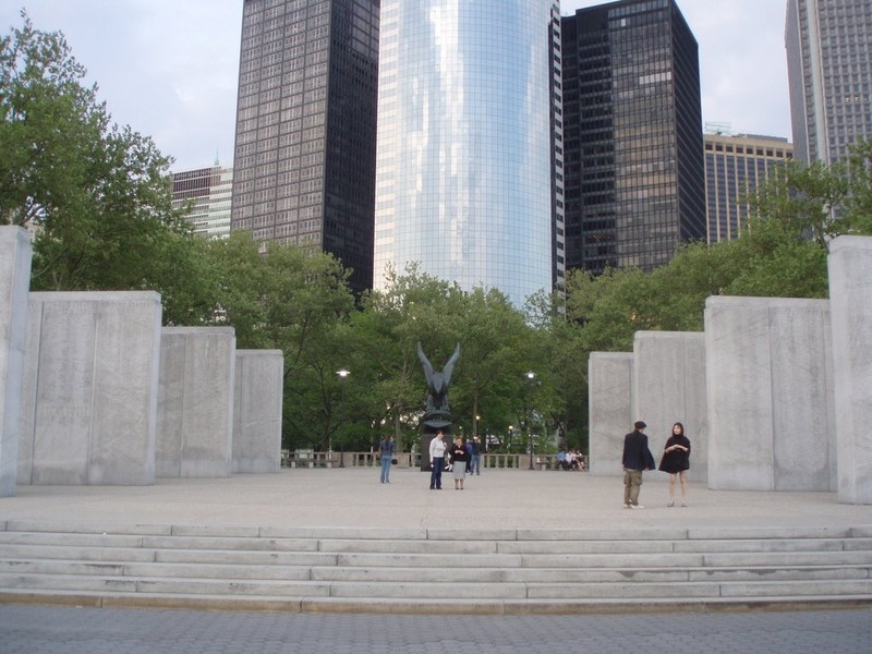 Bronze eagle and pylons 