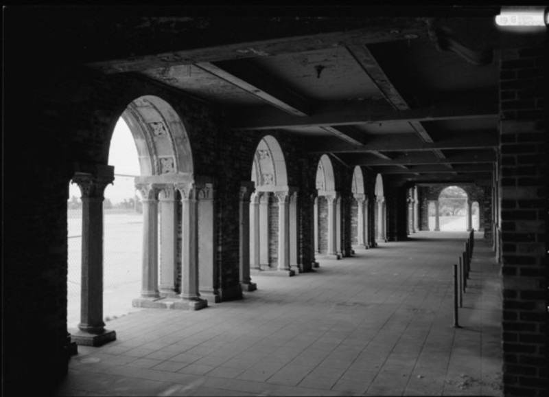 File:Early morning view under Bethesda Terrace, Central Park, NYC.jpg -  Wikipedia