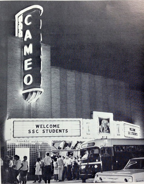 The Cameo welcomes Southern State College students (now Southern Arkansas University)
Circa 1960s. 