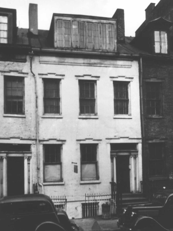 The building as it appeared in the 1930s