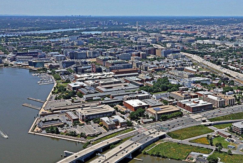 Water, Building, Sky, Urban design