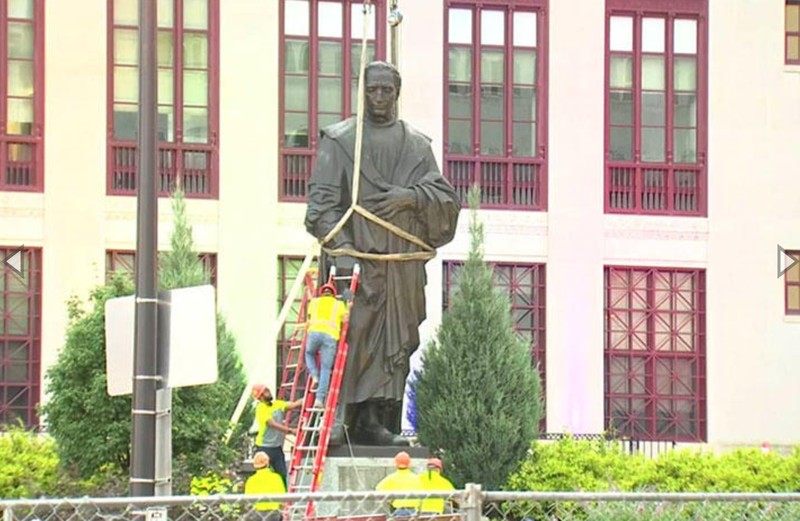 The Christopher Columbus Statue being removed on Wednesday, July 1, 2020.