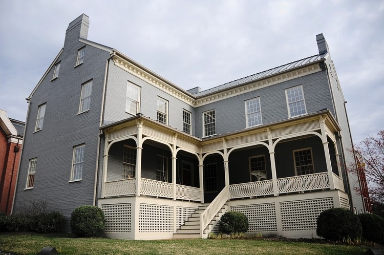 The James Park House. Photo from the Gulf & Ohio Railways website.