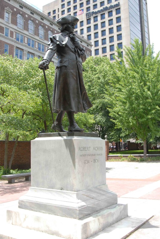 Robert Morris bronze statue by Paul Wayland Bartlett (1925).