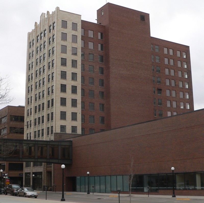 Badgerow Building, located at southwest corner of 4th and Jackson Streets in Sioux City, Iowa; seen from the northwest